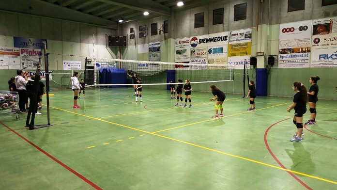 volley